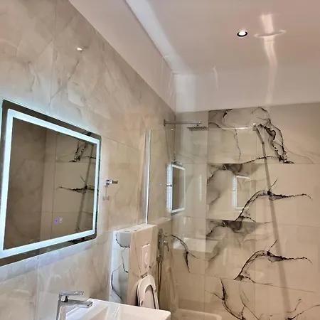 Bazaj Apartament